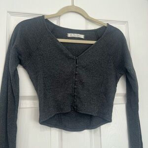 Free People Charcoal Ribbed Cropped 
Button-Front Long Sleeve Top